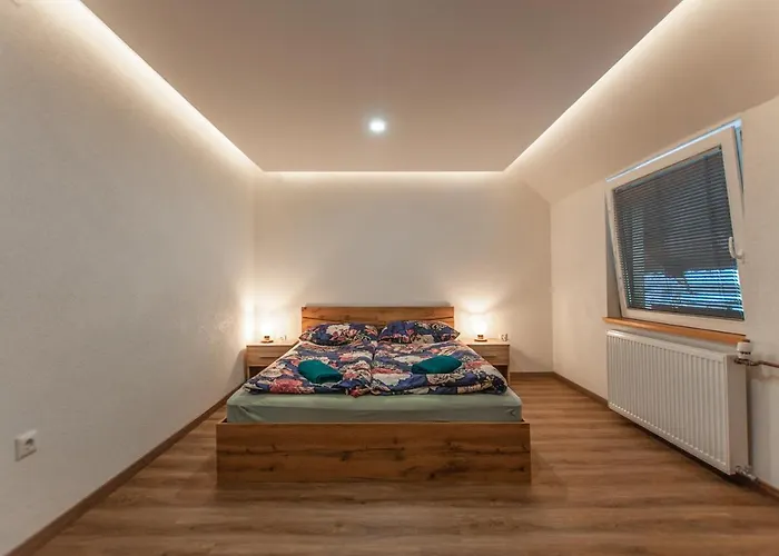 아파트 Joze Pekovec 보히니